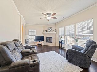 8920 Inkster St, Lenexa, KS 66227