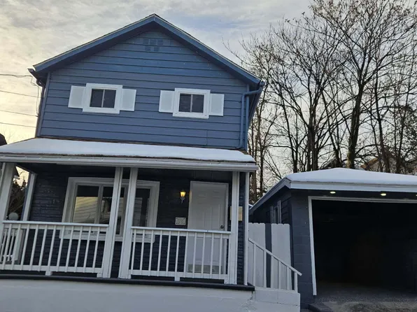 53 Oakwood Ln, Wilkes Barre, PA 18702