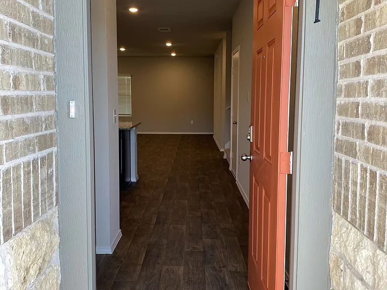 6121 Ronee Leah Dr — Photo 3