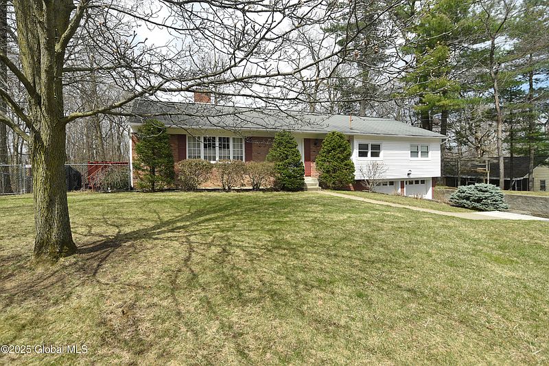 2nd image of 80 Birchwood Lane