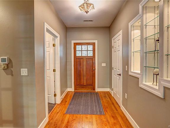 5th image of 13539 Chase Ln