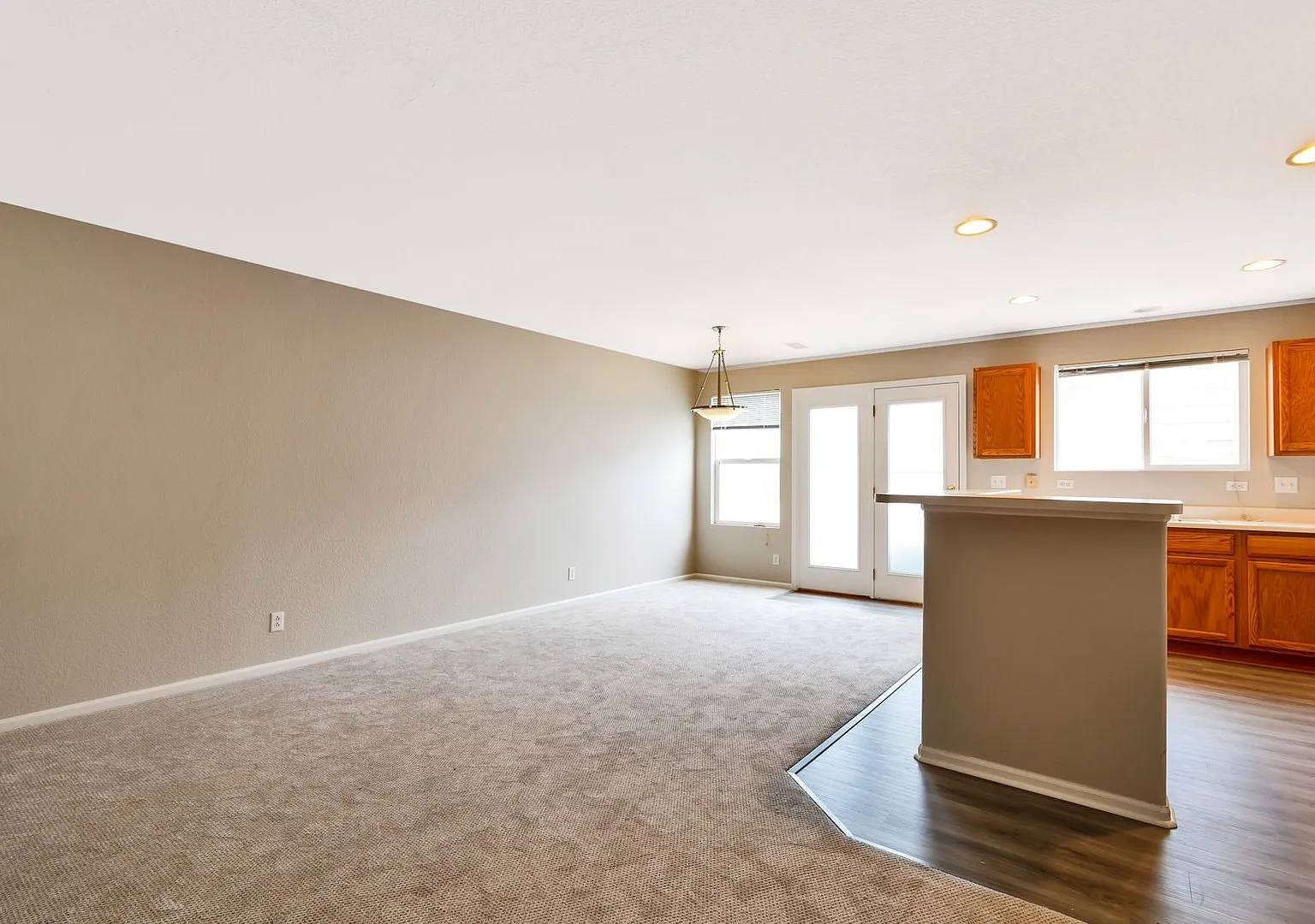 3BR Townhome Near DIA & Light Rail | New Carpet, Garage & Fenced Patio — Photo 2