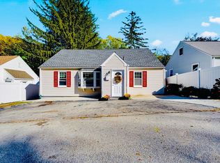 9 Field Way, Worcester, MA 01602