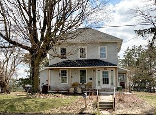 200 N Main St, Mount Sterling, WI 54645