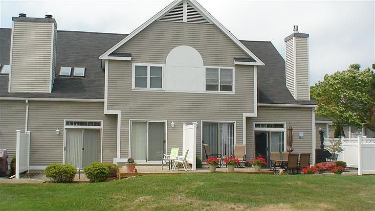 1st image of 532 White Cliffs Drive #532
