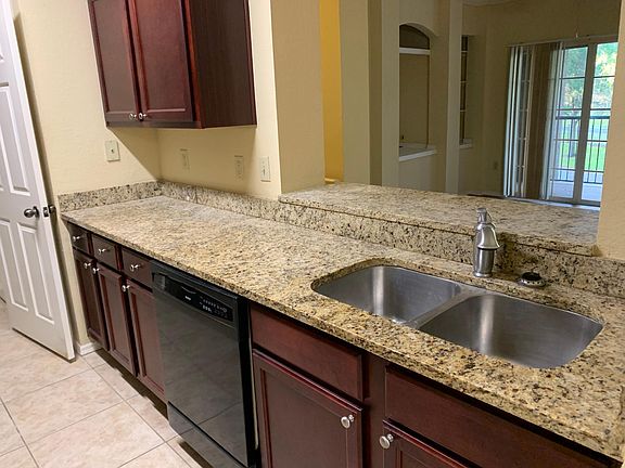 5th image of 230 Villa Di Este Ter Unit 200