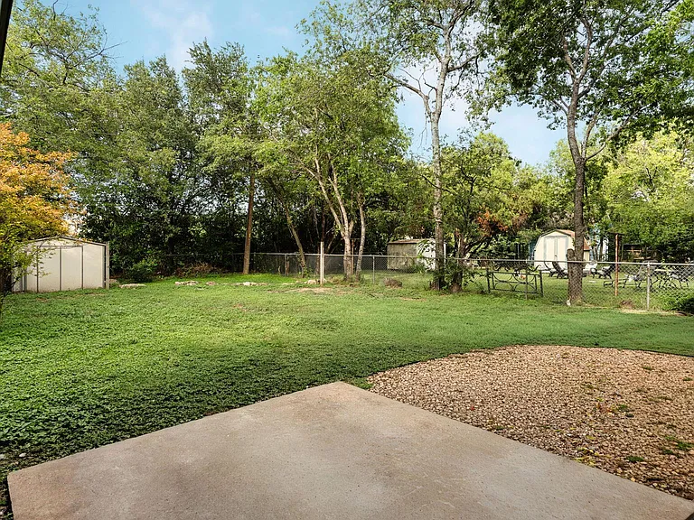 206 E Skyview Rd — Photo 28