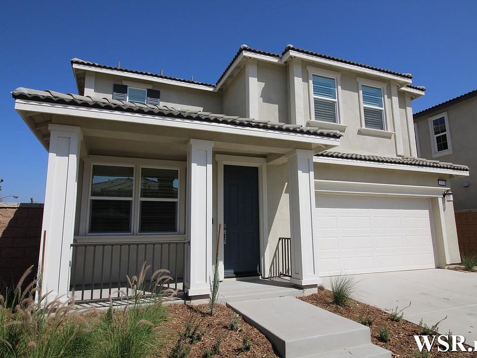 1st image of 3215 E Denali Dr