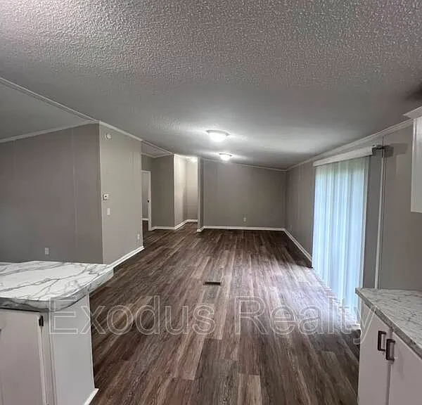 118 Sean Ln — Photo 21