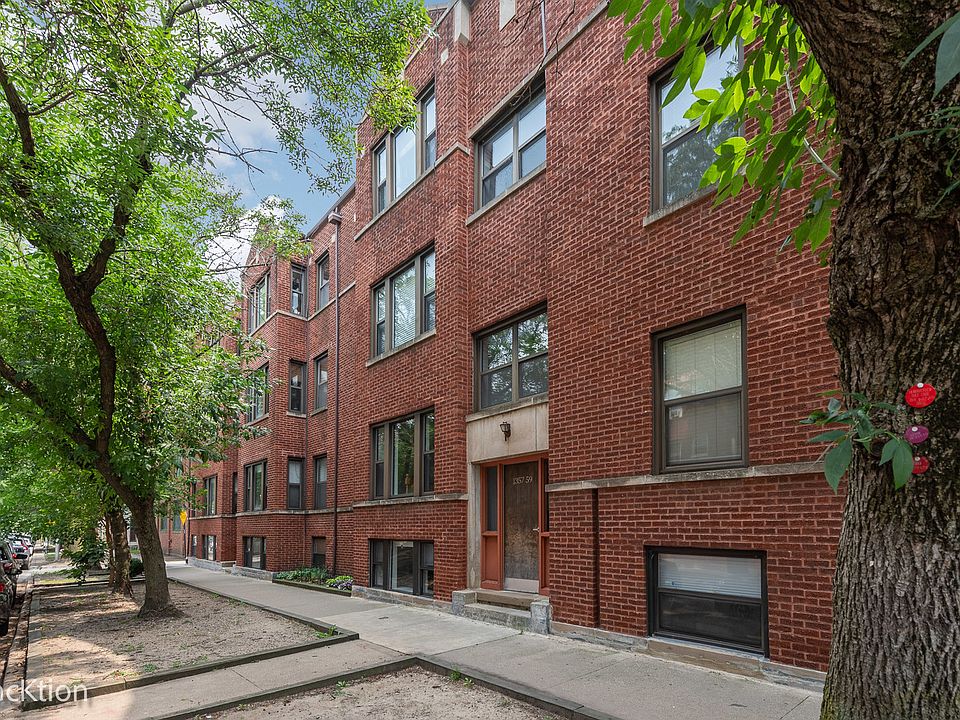 1st image of 1357 W Argyle St #1C