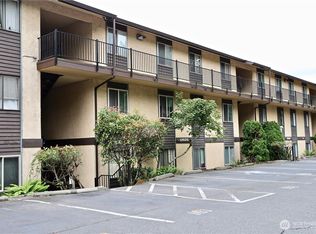 Kingsgate Ridge Manor, Kirkland, WA 98034