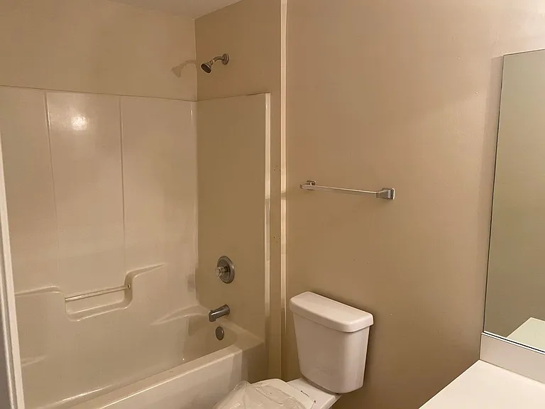 133 Meadow Rd #135 — Photo 7