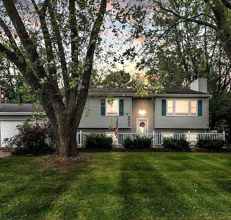 1st image of 4083 W Herbison Rd