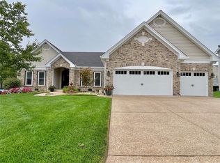576 Hitching Post Dr, Saint Charles, MO 63304