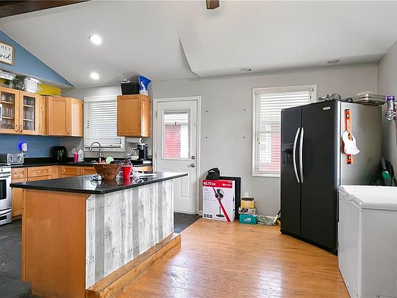 4th image of 5030 Touro St