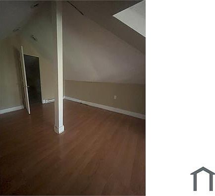 3rd image of 1065 W 33rd St #A3