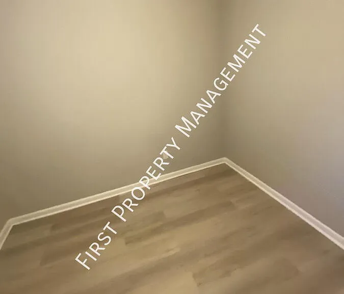 1034 Mission Ave #1006 — Photo 5