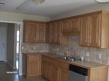 3rd image of 141 Sagebrush Cir