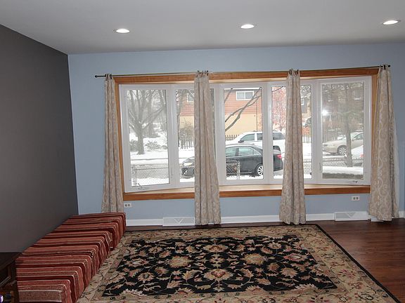 3rd image of 1224 Mulford St