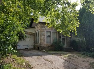 709 7th St, Hot Springs, AR 71913