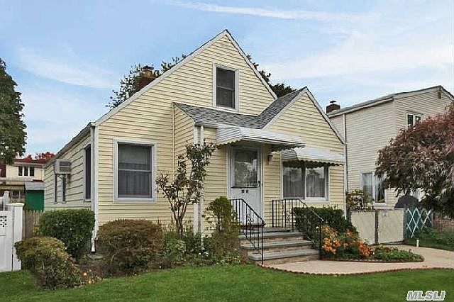 1st image of 7633 266th St