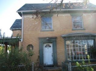 3040 Old Freeport Rd, Natrona Heights, PA 15065