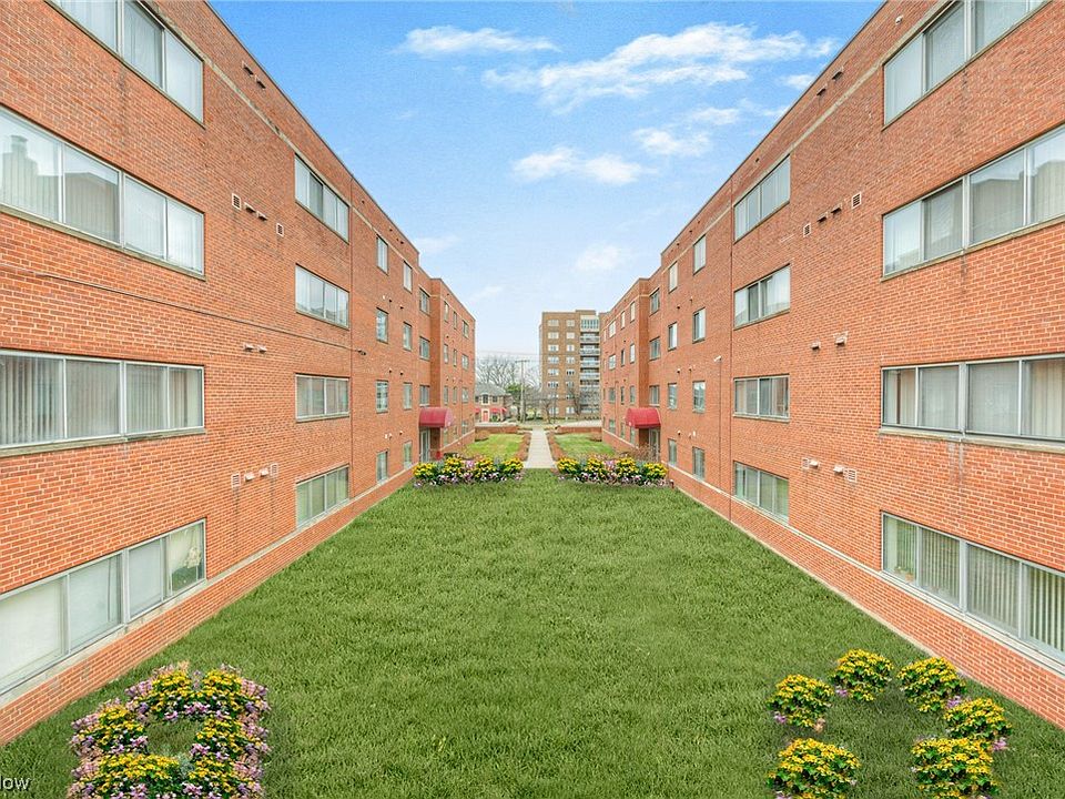 1st image of 3208-3210 Warrensville Center Rd #303