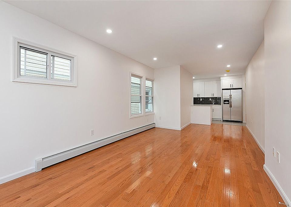 1st image of 6964 Caldwell Ave