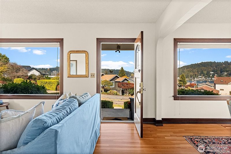 5th image of 3406 Rosedale Street NW