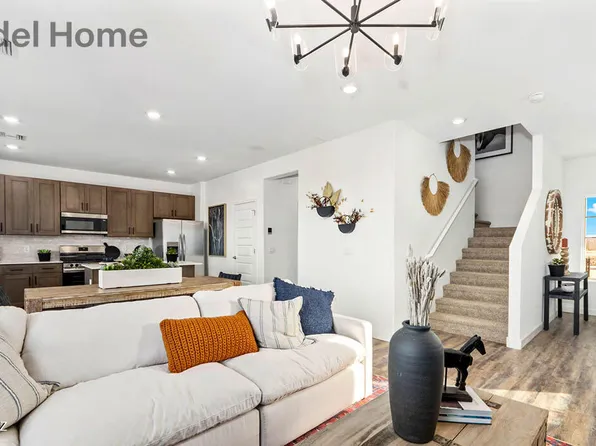 10448 W Guildford Ln, Marana, AZ 85653