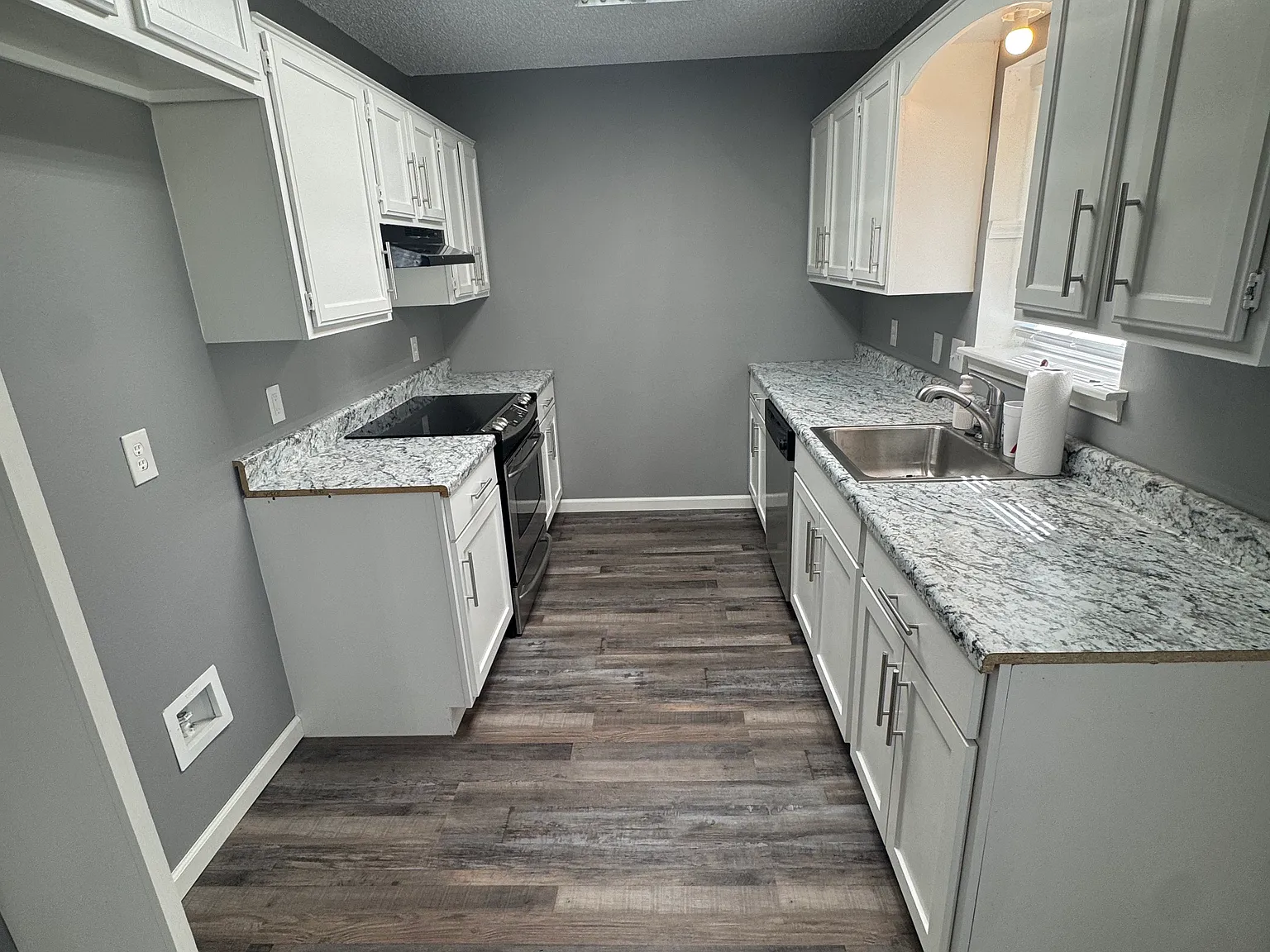 3 bed, 1247 sqft, $1,550 — Photo 3