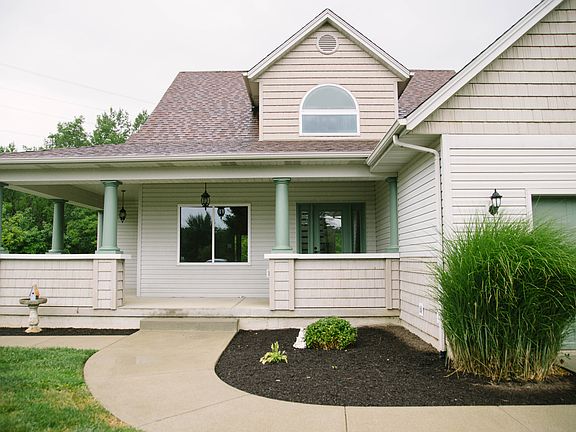 3rd image of 1244 Neale Ln
