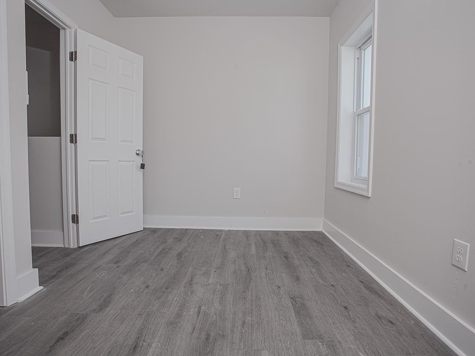 1st image of 3218 N Philip St #29