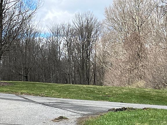 3rd image of 1020 Woodwind Hills Dr
