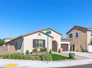 30590 Nature Rd, Murrieta, CA 92563