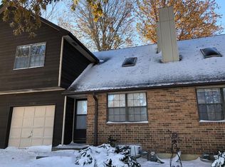 10209 W 85th St, Overland Park, KS 66212