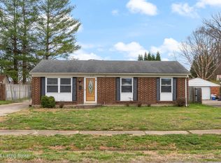 11209 Torrington Rd, Louisville, KY 40272