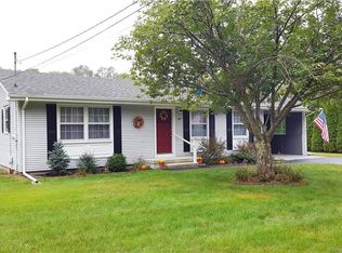 8 Filosi Rd, East Lyme, CT 06333