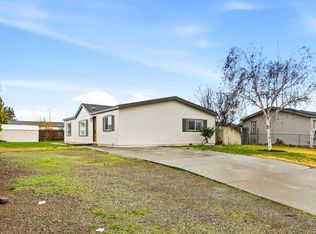 319 N Douglas Ave, Pasco, WA 99301