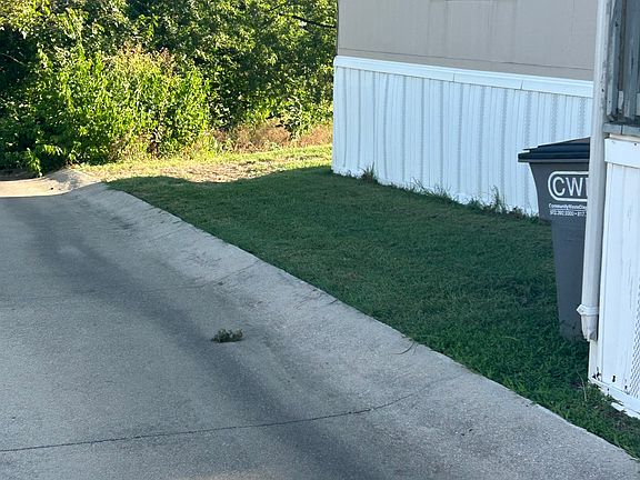 2nd image of 1800 Preston On The Lake Blvd Trailer 512