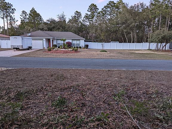 3rd image of 7948 N Tiny Lily Dr