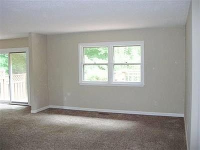 2nd image of 4166 Hilldale Dr