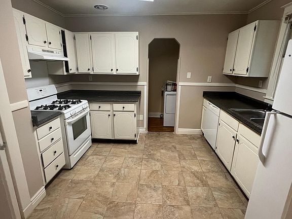 4th image of 2300 Saint Vincent St #2300