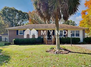 218 Drye Ln, Matthews, NC 28104