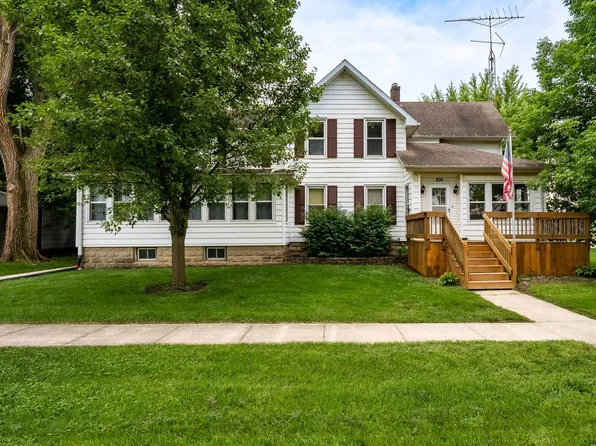 200 E Scott St, Odell, IL 60460