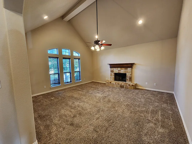 105 Winged Foot Dr — Photo 4