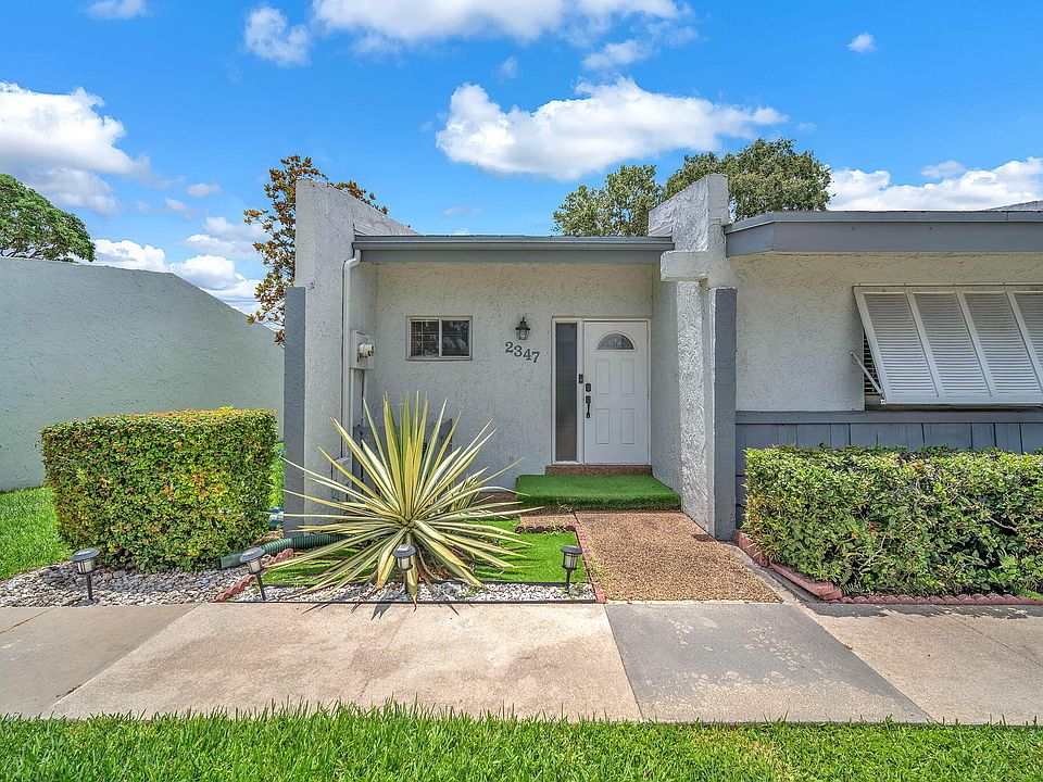 1st image of 2347 N 37th Avenue