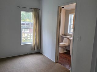 18225A NW Logie Trail Rd, Portland, OR 97231