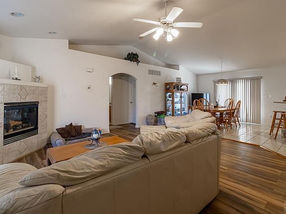 3rd image of 5114 Peregrine Dr