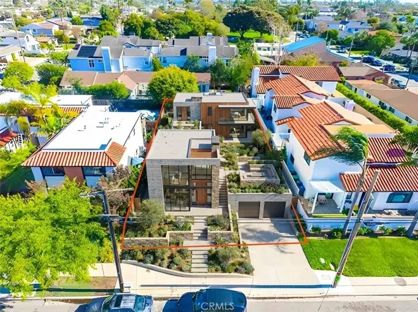 1586 Orange Ave, Costa Mesa, CA 92627